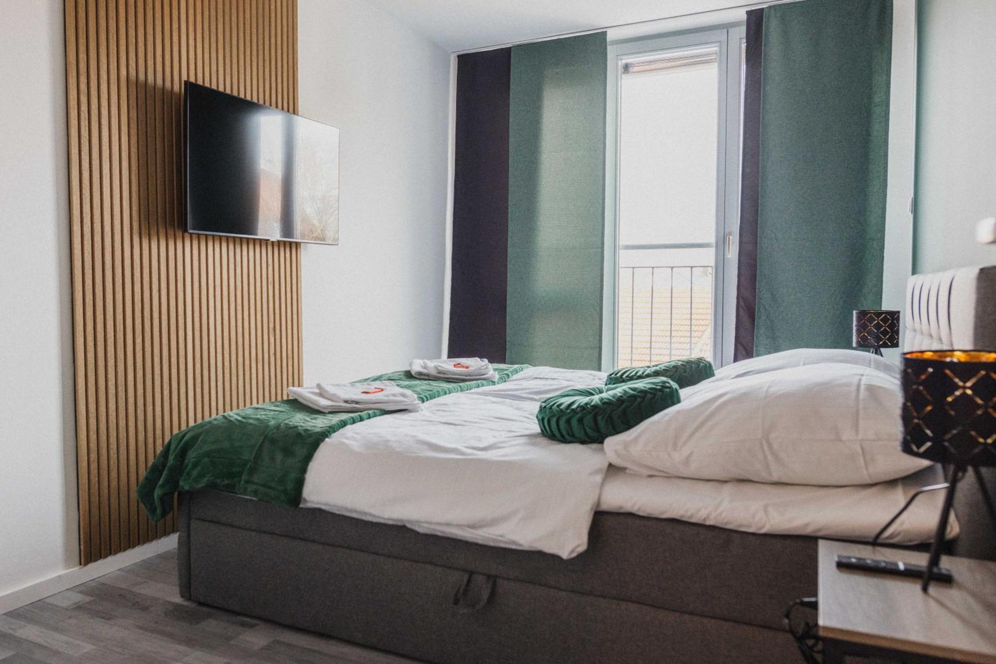 Luxury 4 Bedroom Apartment/Therme Erding/Parking Экстерьер фото